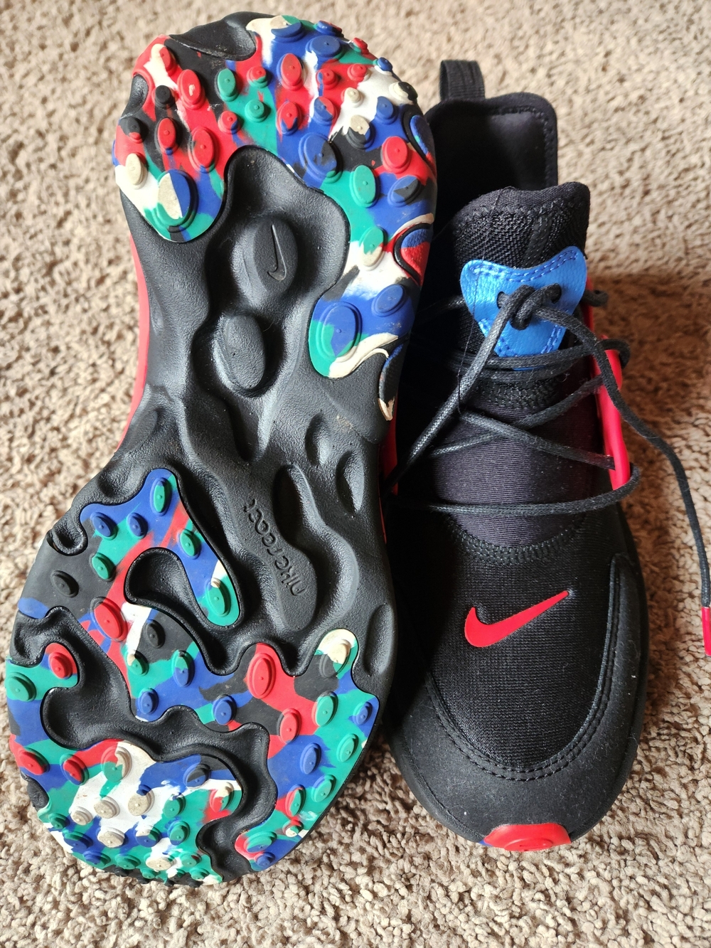 Nike react presto in black, red and hyper blue multi color Size 6.5 / 8